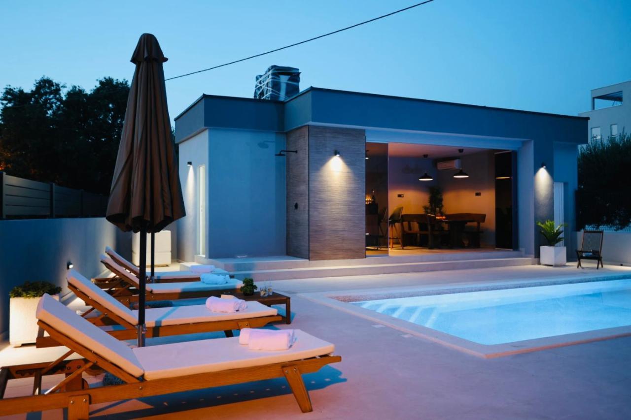 Holiday Home Tia Split Eksteriør billede