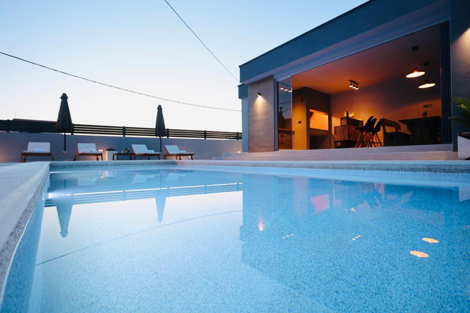Holiday Home Tia Split Eksteriør billede